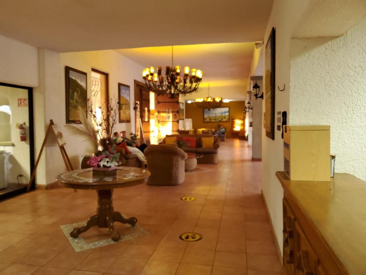 Hotel Mision Santa Maria San Quintin Exteriör bild
