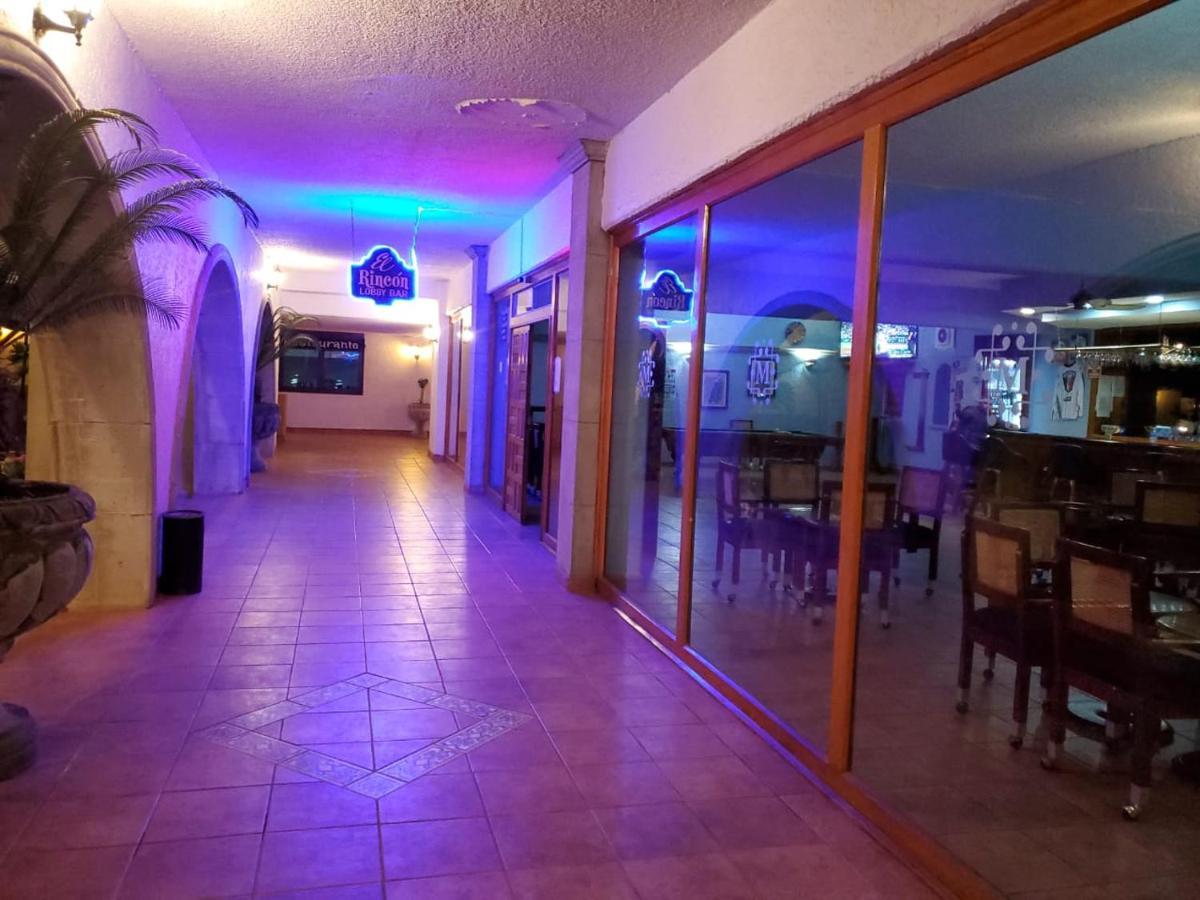 Hotel Mision Santa Maria San Quintin Exteriör bild